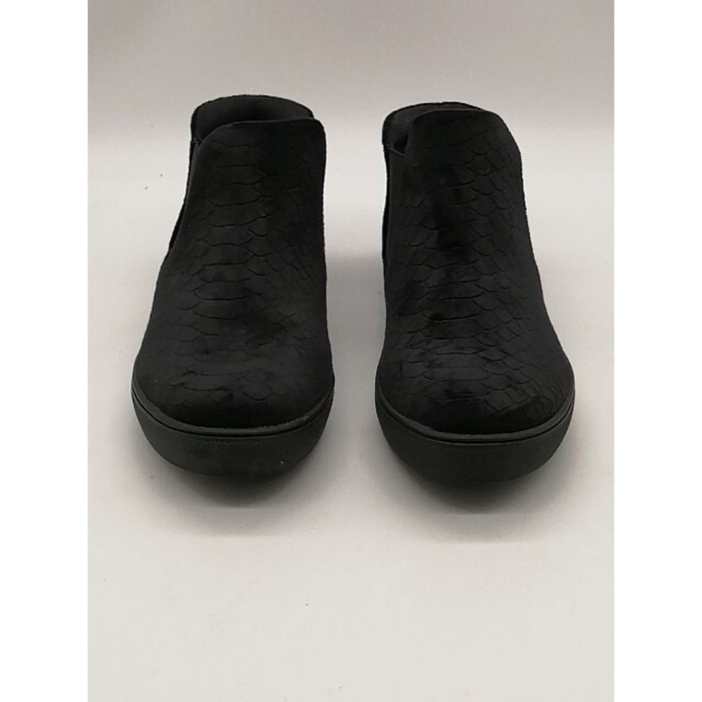 Coconuts Boots Womens Harlan Black 6 Ankle Bootie Shoe Comfort Stretch NEW